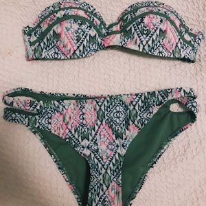 bikini set!!